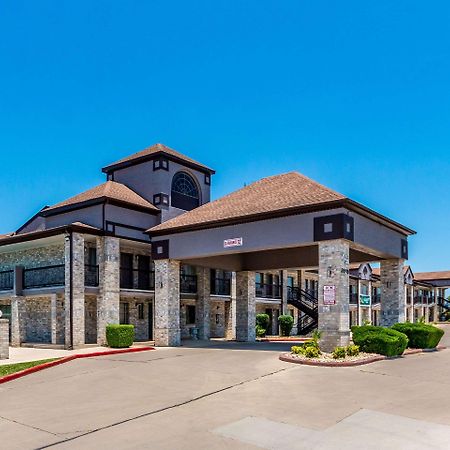 Quality Inn I-10 East Near Frost Bank Center San Antonio Buitenkant foto
