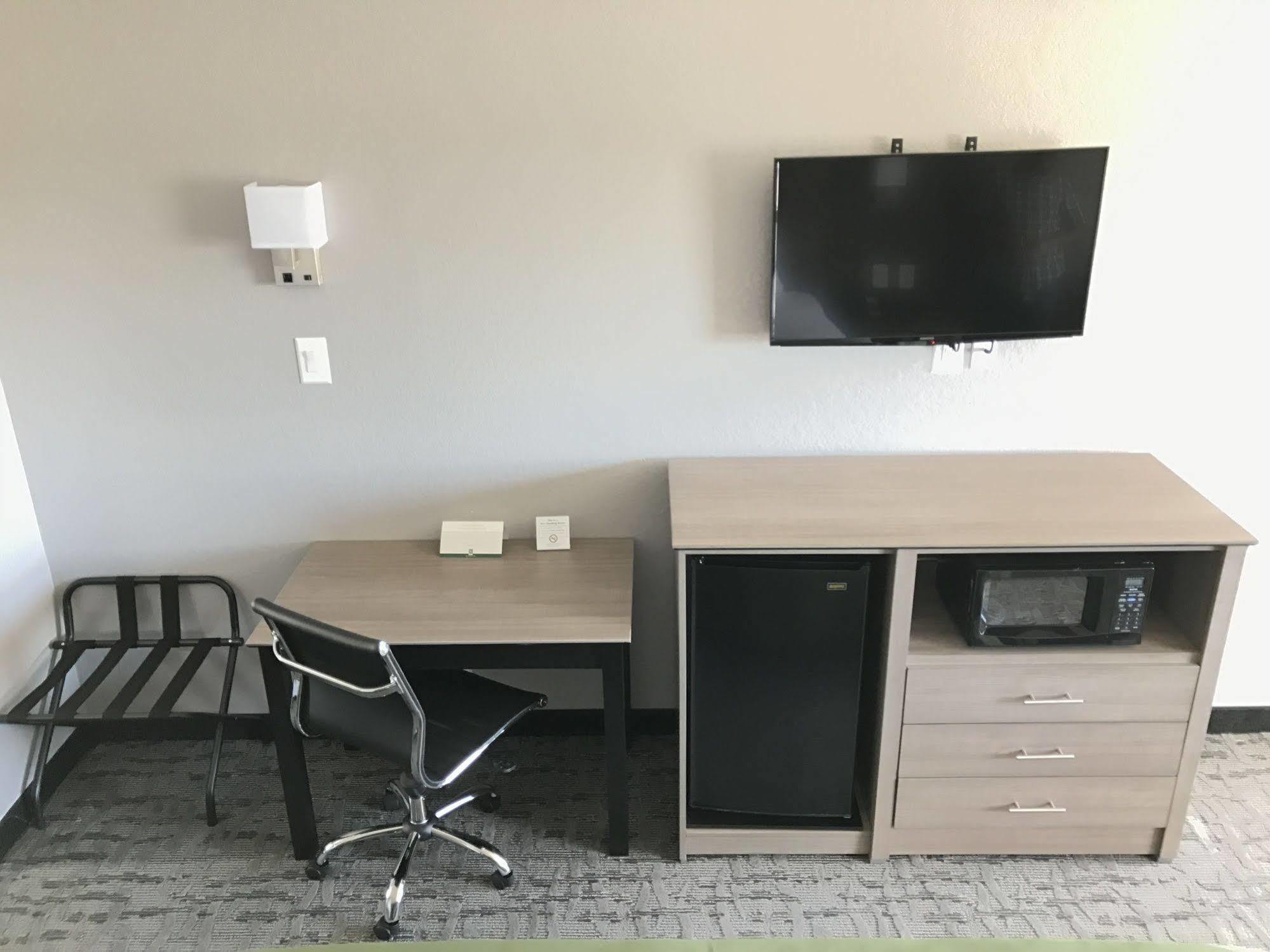 Quality Inn I-10 East Near Frost Bank Center San Antonio Buitenkant foto
