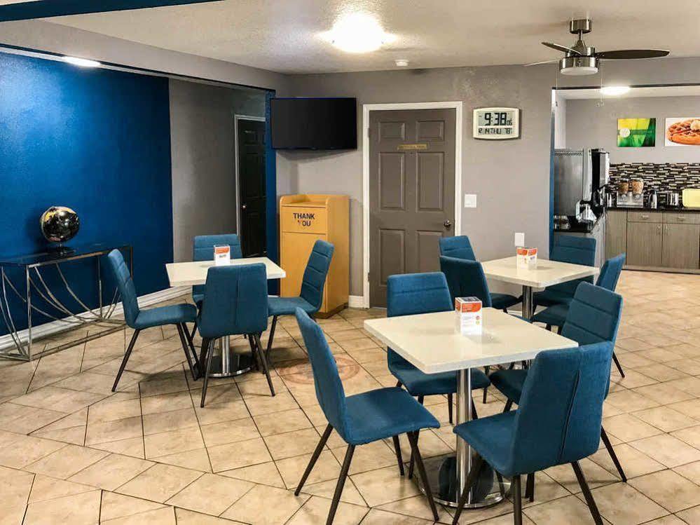 Quality Inn I-10 East Near Frost Bank Center San Antonio Buitenkant foto